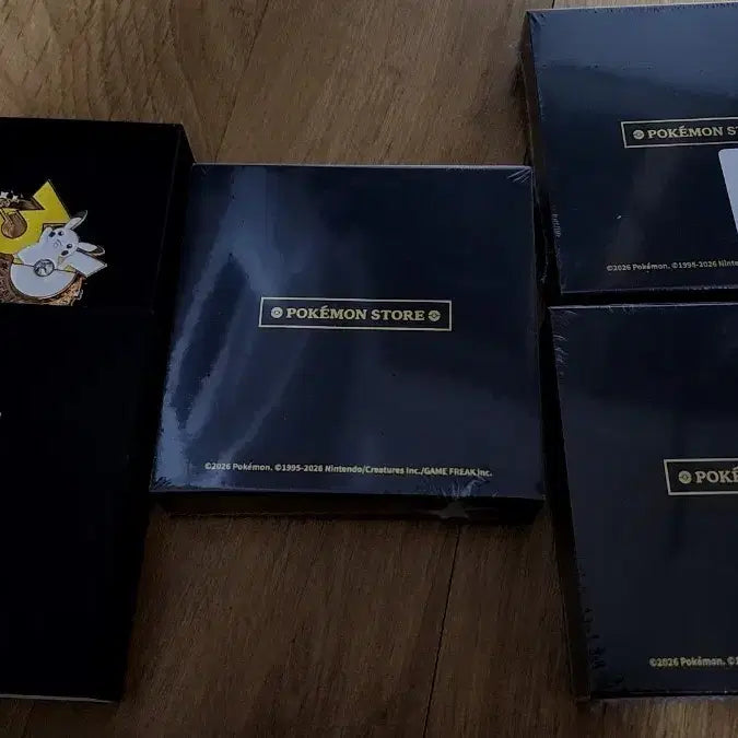 [BUNJANG] Pokemon 30th Anniversary Pins March, April, May, June Bundle Set / 포켓몬 30주년 뱃지 3월, 4월 ,5월,  (일괄판매)