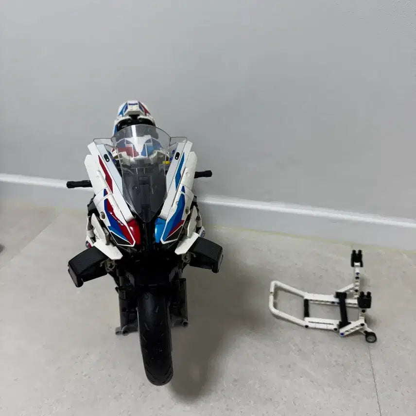 [BUNJANG] LEGO Technic BMW M 1000 RR 42130 / 레고 테크닉 BMW M 1000 RR 42130