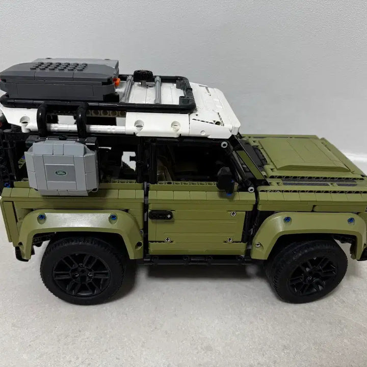 [BUNJANG] LEGO Technic 42110 Land Rover Defender / 레고 테크닉 랜드로버 디펜더 42110
