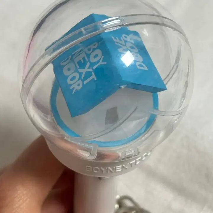[BUNJANG] BOYNEXTDOOR Mini Wonder Stick Mini Lightstick Keyring / 보넥도 보이넥스트도어 미니원더스틱 미니응원봉 키링 공식x
