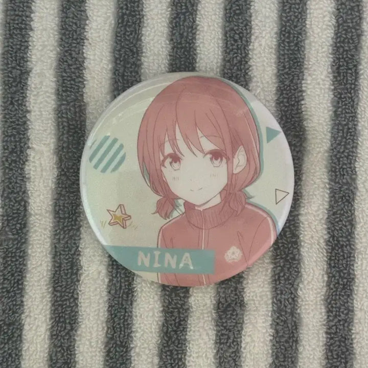 [BUNJANG] Girlband Nina Can Badge / 걸밴크 니나 캔뱃지