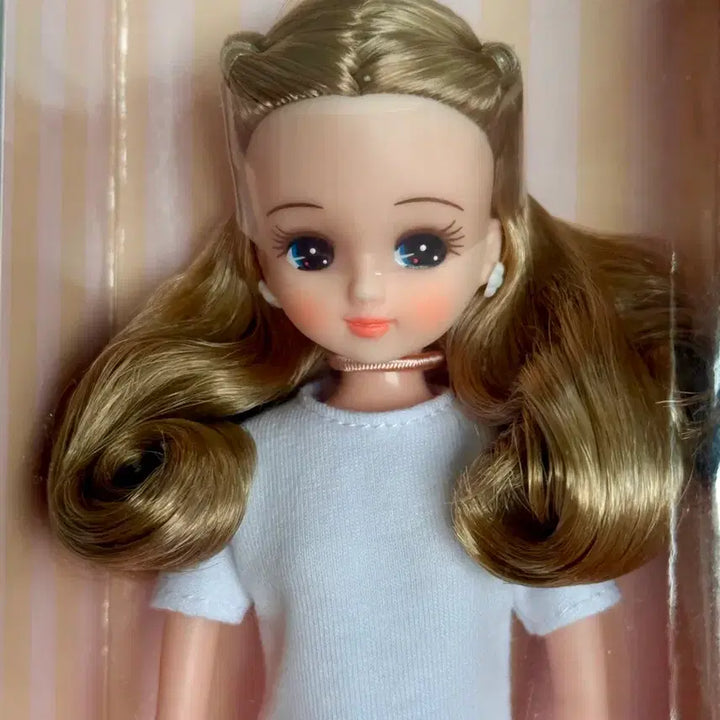 [BUNJANG] RikaCastle Rika-chan Doll (Sealed) / 리카캐슬 리카짱(미개봉)