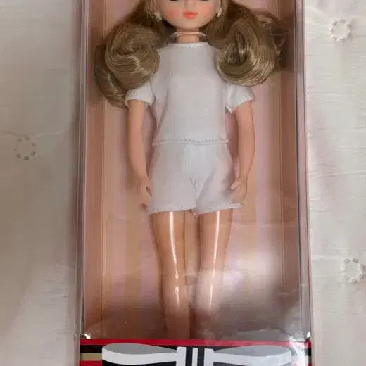[BUNJANG] RikaCastle Rika-chan Doll (Sealed) / 리카캐슬 리카짱(미개봉)