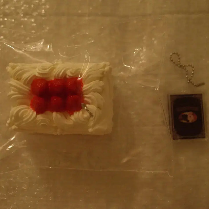 [BUNJANG] Daydream Strawberry Cake Squishy / Daydream 딸기케이크 말랑이