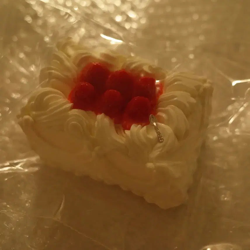 [BUNJANG] Daydream Strawberry Cake Squishy / Daydream 딸기케이크 말랑이