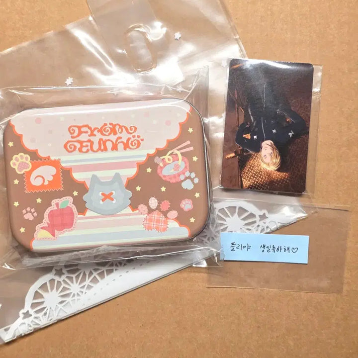 [BUNJANG] PLAVE Eunho Birthday Cookie Tin Case Lucky Draw Photocard &amp; Message Set / PLAVE 플레이브 십카페 은호 생일쿠키 틴케이스-럭드포카,메세지