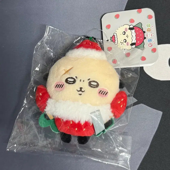 [BUNJANG] Chiikawa Rakko Mascot Strawberry Pop-up Limited Edition Plush Keychain / 치이카와포켓 랏코 마스코트 딸기 팝업 한정 인형 키링