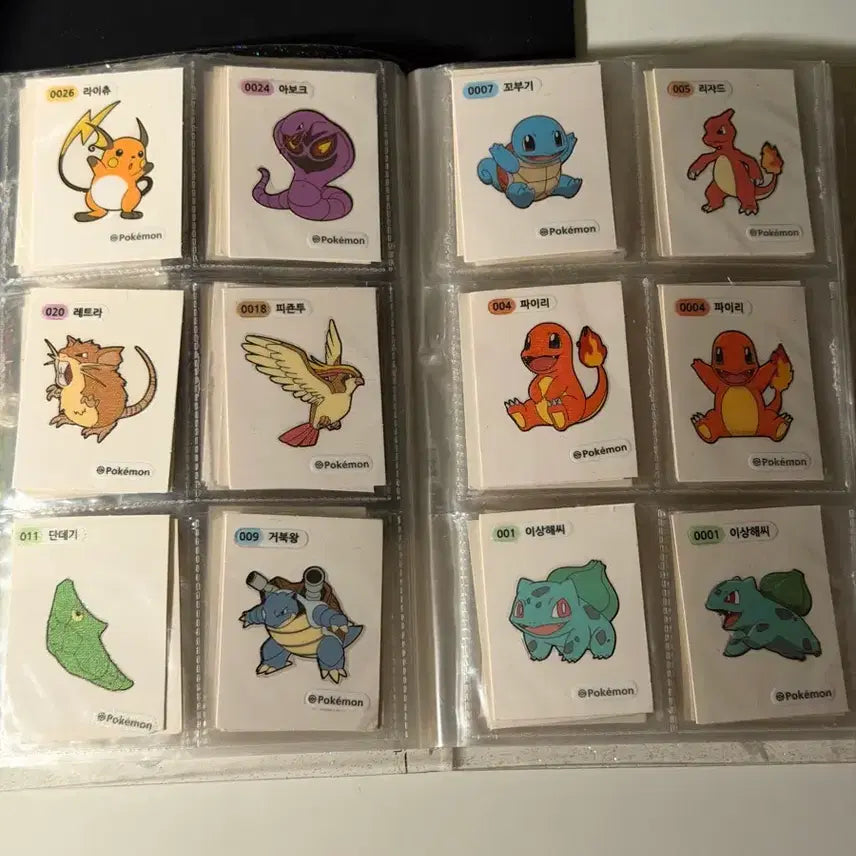 [BUNJANG] Pokemon Stickers Bundle Set (107 pcs) / 고전 포켓몬 띠부씰 107개 일괄 판매