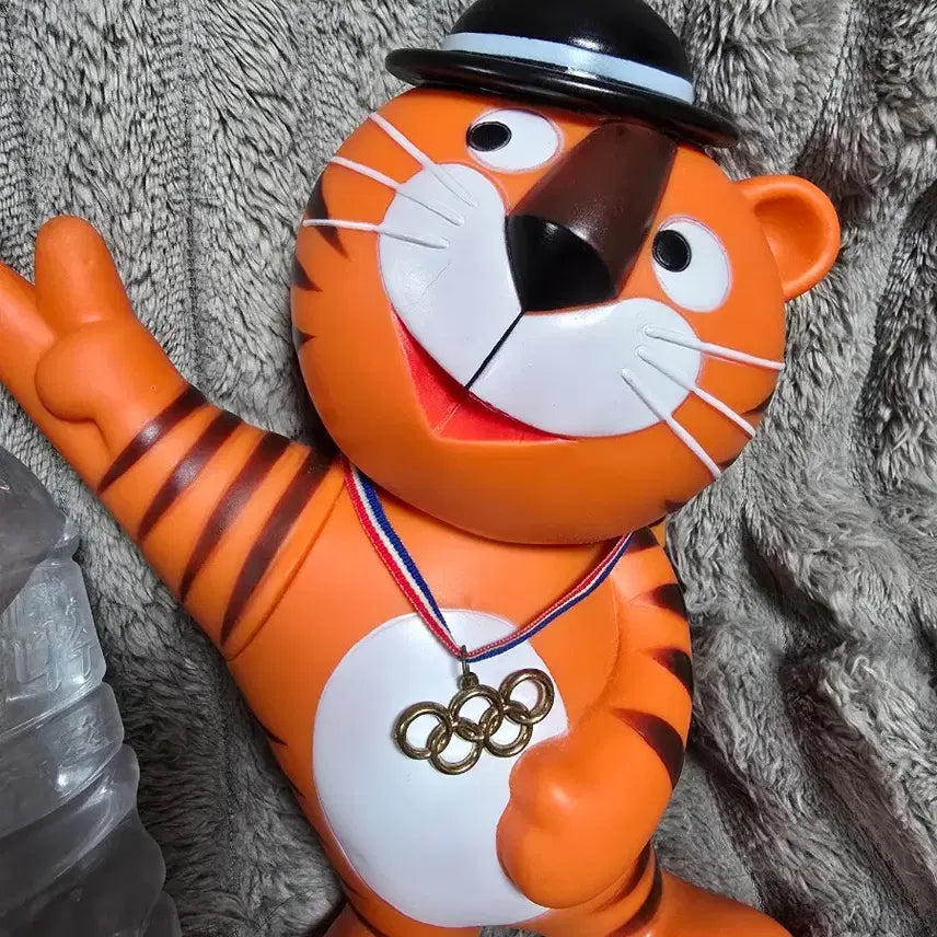 [BUNJANG] 1988 Seoul Olympics Hodori Piggy Bank / 88올림픽 호돌이 저금통