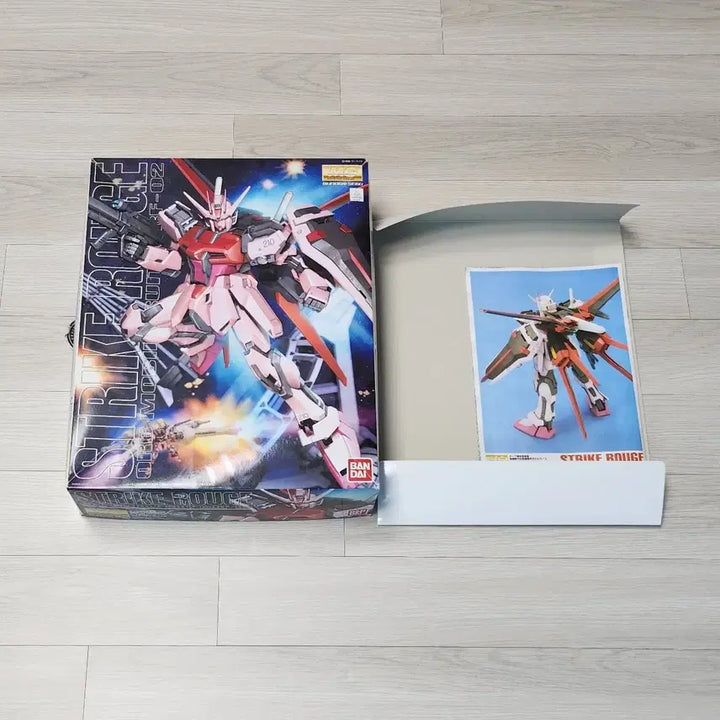 [BUNJANG] Bandai Gundam MG Strike Rouge Old Model Kit / 반다이 건담 MG(2004) 스트라이크 루즈 구형 모델