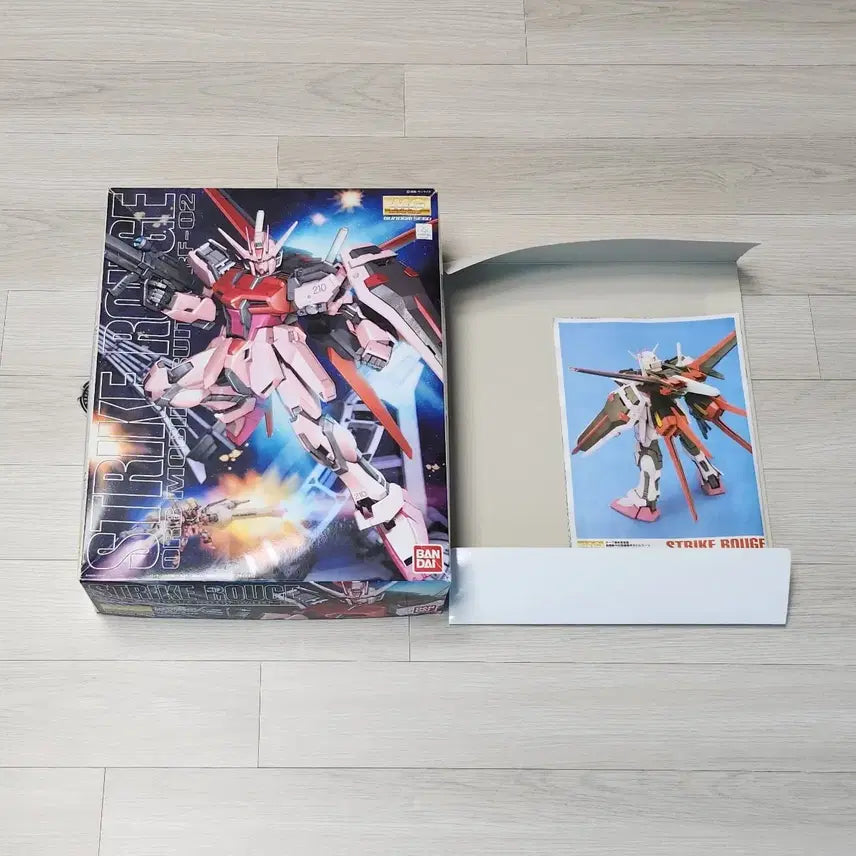[BUNJANG] Bandai Gundam MG Strike Rouge Old Model Kit / 반다이 건담 MG(2004) 스트라이크 루즈 구형 모델