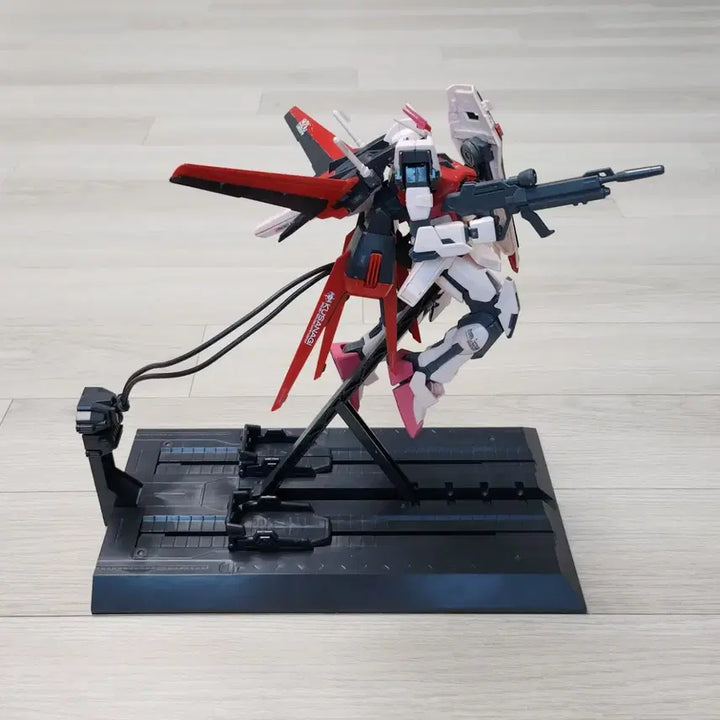 [BUNJANG] Bandai Gundam MG Strike Rouge Old Model Kit / 반다이 건담 MG(2004) 스트라이크 루즈 구형 모델