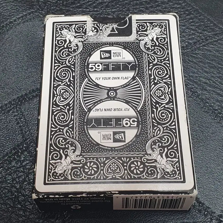 [BUNJANG] Bicycle x New Era Collaboration Playing Cards / 바이시클 뉴에라 협업 플레잉 카드(트럼프 카드)