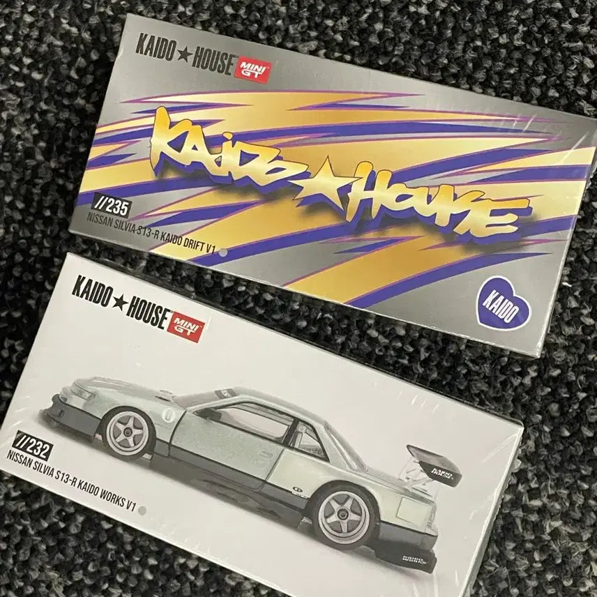 [BUNJANG] KAIDO HOUSE Nissan Silvia 2-Type Drift V1 &amp; Works V1 Model Car Set / 카이도하우스 닛산 실비아 2종 단순개봉 미전시 일괄