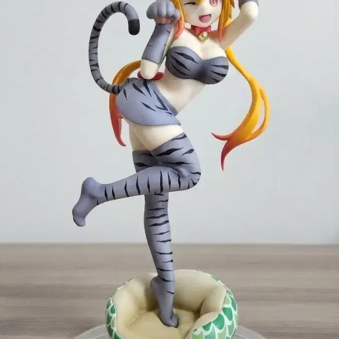 [BUNJANG] Kobayashi-san Chi no Maid Dragon Thor Neko Figure / 코바야시네 메이드래곤 토르 네코 피규어 팔아용