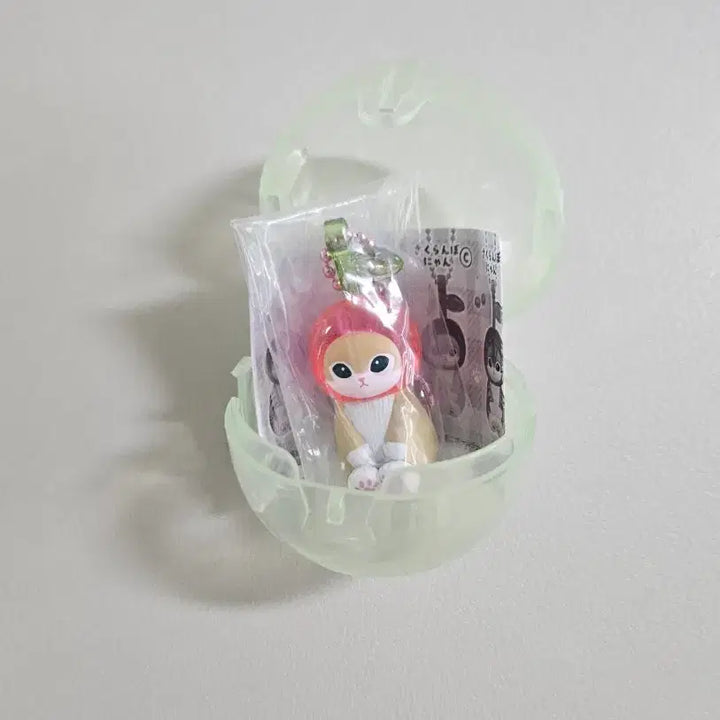 [BUNJANG] Bandai Morphsan Dew Cherry Swing Gacha Beige Cat (Unsealed) / 반다이 모프샌드 체리스윙 가챠