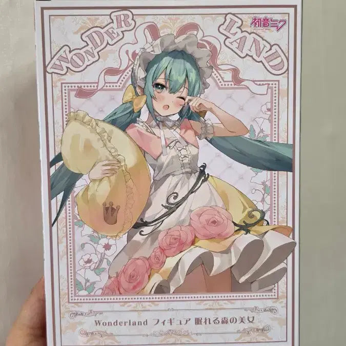 [BUNJANG] Hatsune Miku Wonderland Sleeping Beauty Figure / 하츠네 미쿠 원더랜드 잠자는 숲속의 공주 피규어