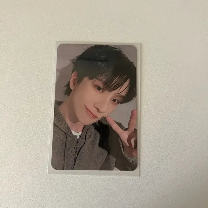 [BUNJANG] BOYNEXTDOOR Yunhak I LOVE YOU Studio Live Photocard / [보넥도] 운학 오늘만 I LOVE YOU 공방포카 양도합니다