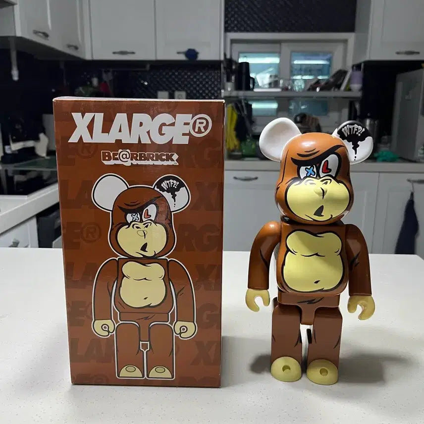 [BUNJANG] Bearbrick 400% XLARGE WTF?! 2010 / 베어브릭 400% XLARGE 2010 WTF?!
