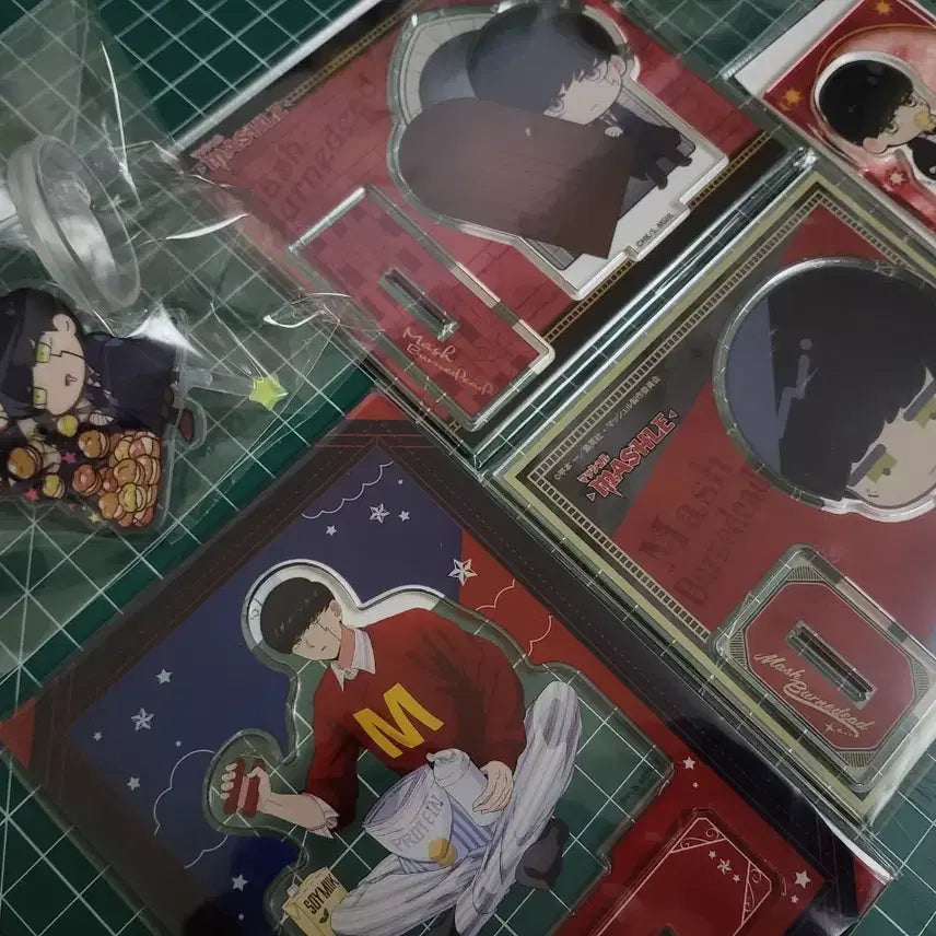 [BUNJANG] Mashle Mash Burnedead Acrylic Stand Bundle / 마슐 마슈 반데드 아크릴 스탠드 (일괄)