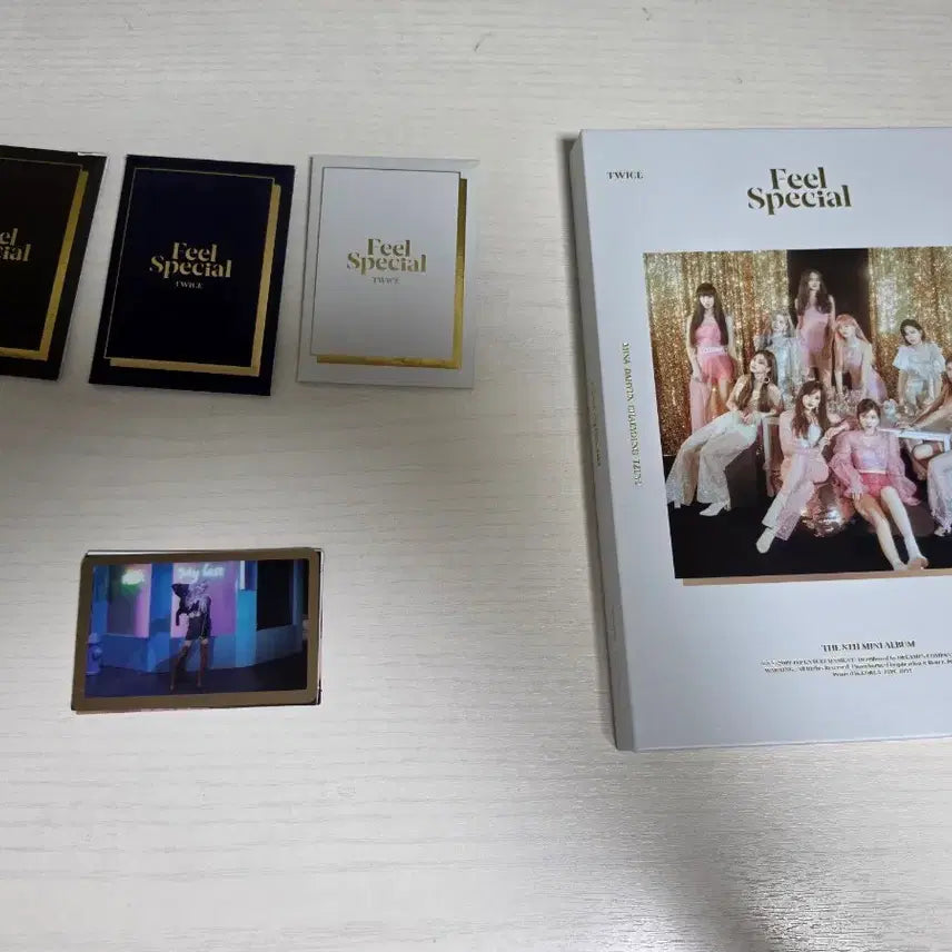 [BUNJANG] Twice Feel Special Album + Photocard / 트와이스 Feel Special 앨범+포토카드 급처(상세내용 설명문참고)