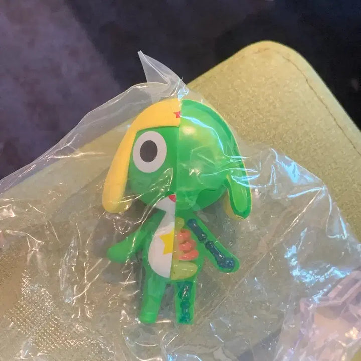 [BUNJANG] Keroro Skeleton Gacha Figure / 케로로 스켈레톤 가챠 피규어