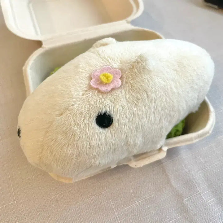 [BUNJANG] Capybara Pull-Back Toy with Flower Accessory / (움직이는) 고전 꽃 카피바라상 풀백카 인형