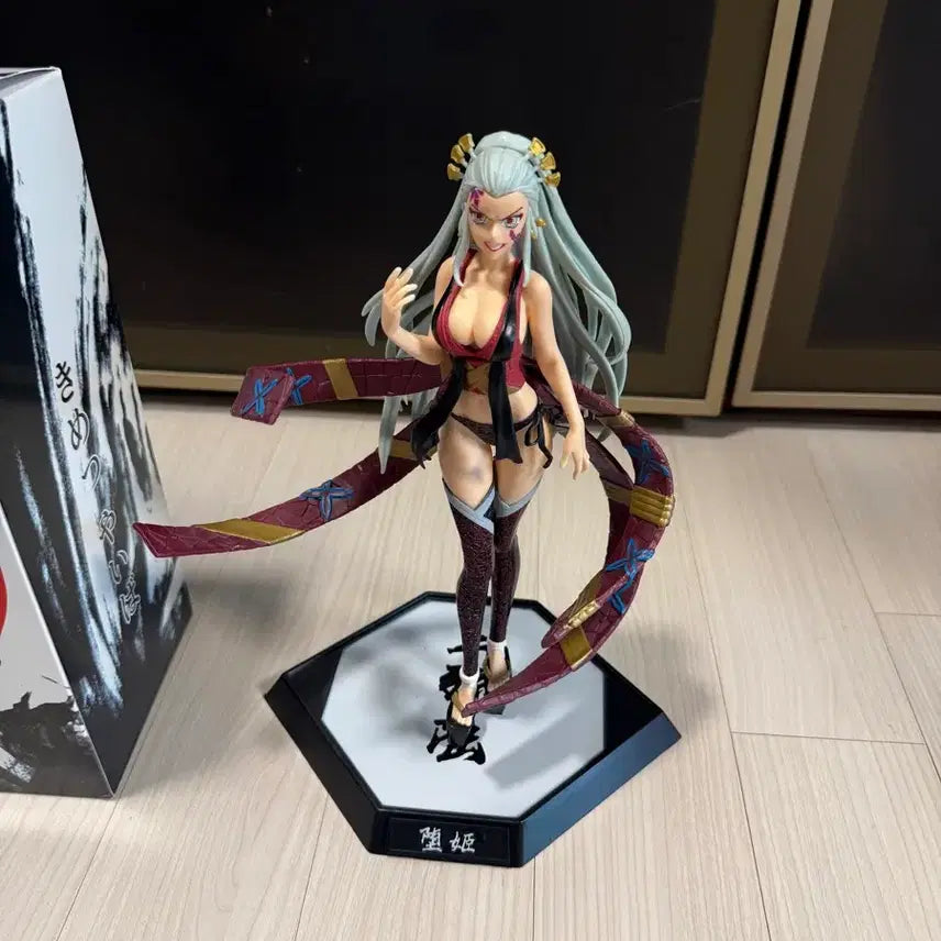 [BUNJANG] Demon Slayer Upper Rank 6 Figure / 귀멸의 칼날 상현6 피규어