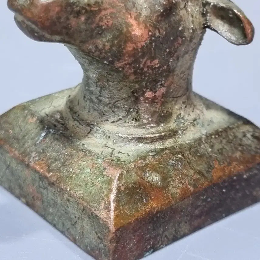 [BUNJANG] Antique Bronze Ox Head Seal / 골동품 청동 우두 인장. 가로 3.2 높이 4