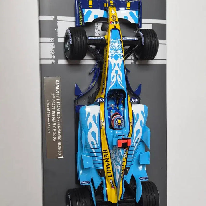 [BUNJANG] Minichamps Fernando Alonso 2005 Renault R25 1:18 Diecast Model / f1 페르난도 알론소 월챔 2005 르노 R25 1:18 다이캐스트