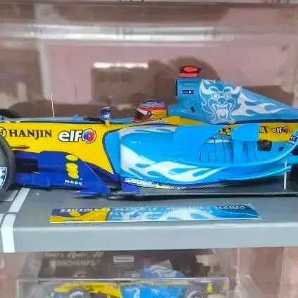 [BUNJANG] Minichamps Fernando Alonso 2005 Renault R25 1:18 Diecast Model / f1 페르난도 알론소 월챔 2005 르노 R25 1:18 다이캐스트