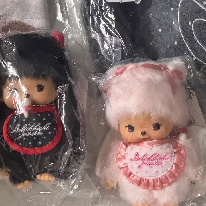 [BUNJANG] Juetie Angel &amp; Demon Monchhichi Set with Outfits / 쥬에티 천사 악마 몬치치 +옷 세트 판매합니다 희귀 몬치치