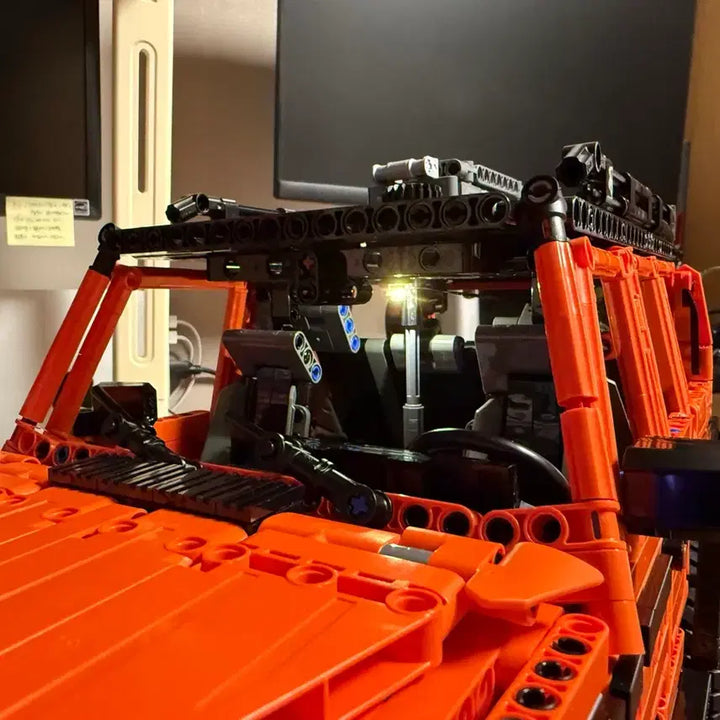 [BUNJANG] LEGO Technic Mercedes-Benz G 500 (Set 42177) - Assembled with LED Lighting / 42177 레고 테크닉 벤츠 G500 완성품