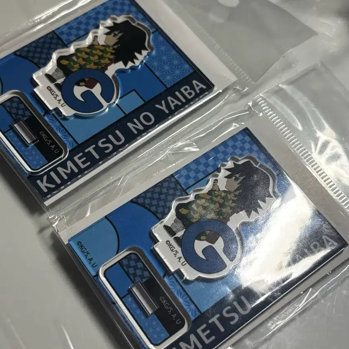 [BUNJANG] Kimetsu no Yaiba Giyu Acrylic Stand / 기유 알파벳 아크릴 스탠드