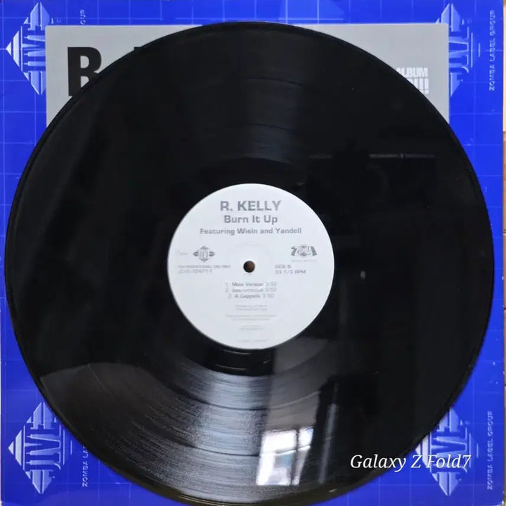 [BUNJANG] R. Kelly Burn It Up LP / BA-585. R-켈리. Burn it up. LP.