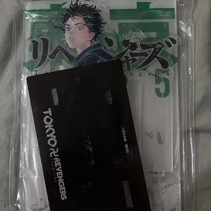 [BUNJANG] Tokyo Revengers Takemichi Volume 5 Cover Diorama Acrylic Stand / 도리벤 표지 디오라마 아크릴 타케미치 5권