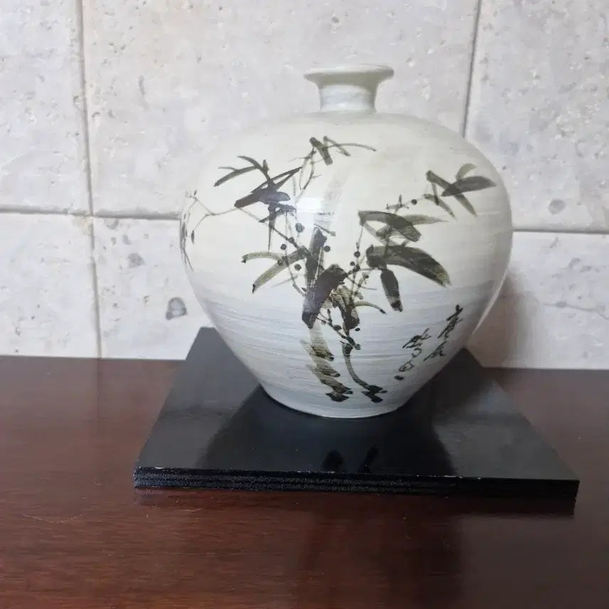 [BUNJANG] Celadon Porcelain Bamboo Vase / 도자기 앵병 대나무 무늬