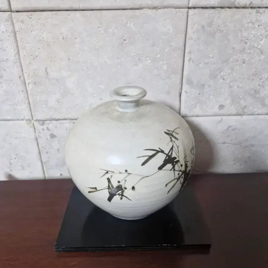 [BUNJANG] Celadon Porcelain Bamboo Vase / 도자기 앵병 대나무 무늬