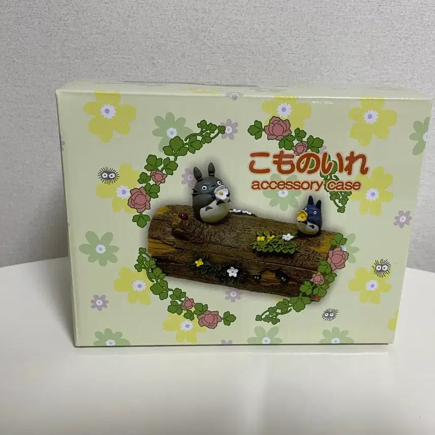 [BUNJANG] Ghibli Official My Neighbor Totoro Wooden Accessory Storage Box / 지브리정품) 토토로 통나무 악세사리 보관함