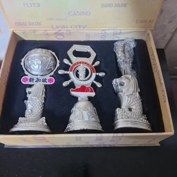 [BUNJANG] Singapore Landmark Souvenir Set (Unused) / 싱가포르 기념품세트 미사용