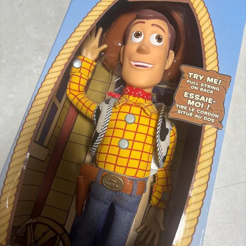 [BUNJANG] Disney Pixar Toy Story Woody Action Figure (Sealed) / 토이스토리 우디 피규어 미개봉 상품 팝니다