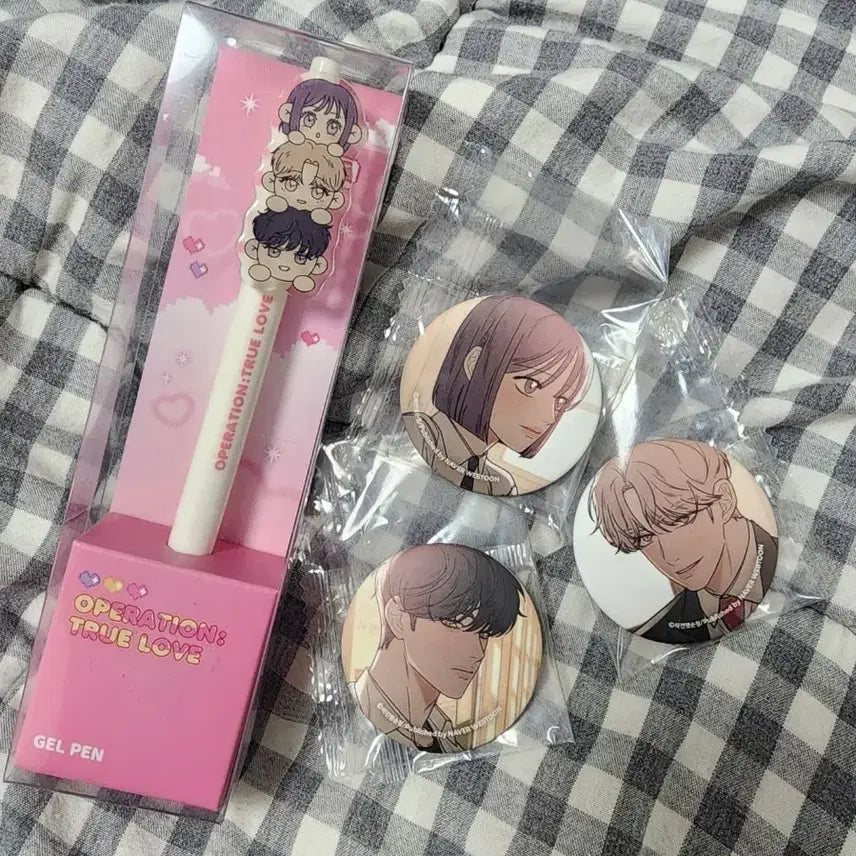 [BUNJANG] Operation Pure Heart Badge &amp; Ballpoint Pen Bundle Set / 작전명순정 캔뱃지3종 &amp; 볼펜 일괄