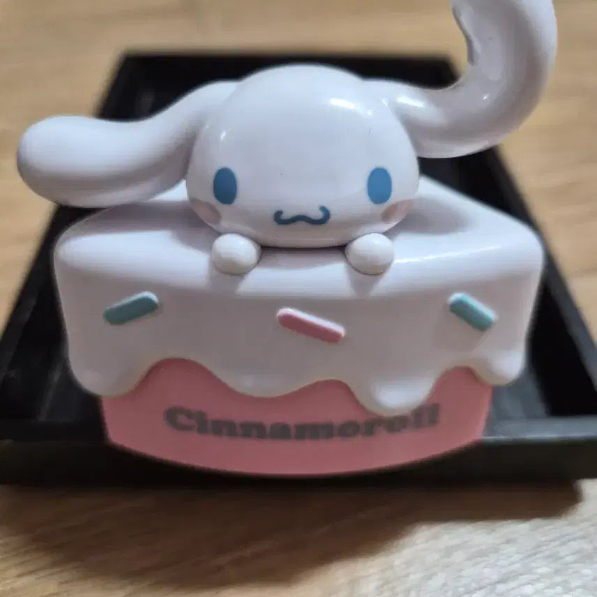 [BUNJANG] Sanrio Cinnamoroll Mini Storage Box - Cake Design / 시나모롤 케이크 미니 수납함