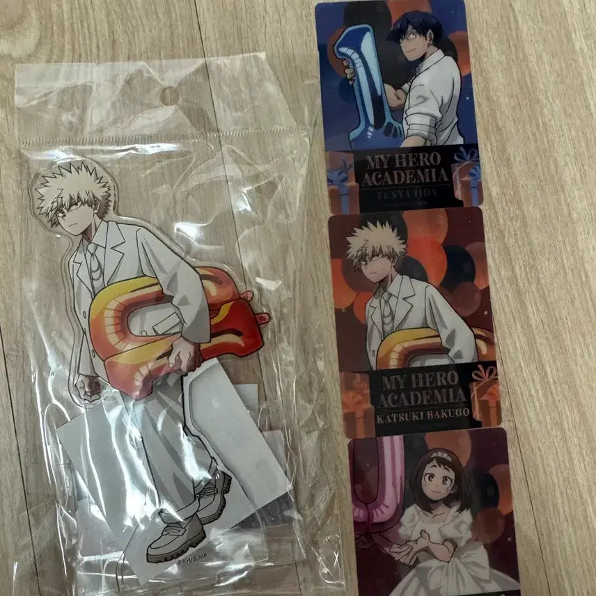 [BUNJANG] My Hero Academia 10th Anniversary Bakugo Acrylic Stand + Photocard Special Set / 히로아카 10주년 기념 바쿠고 아크릴 스탠드 + 포토카드 특전 일괄