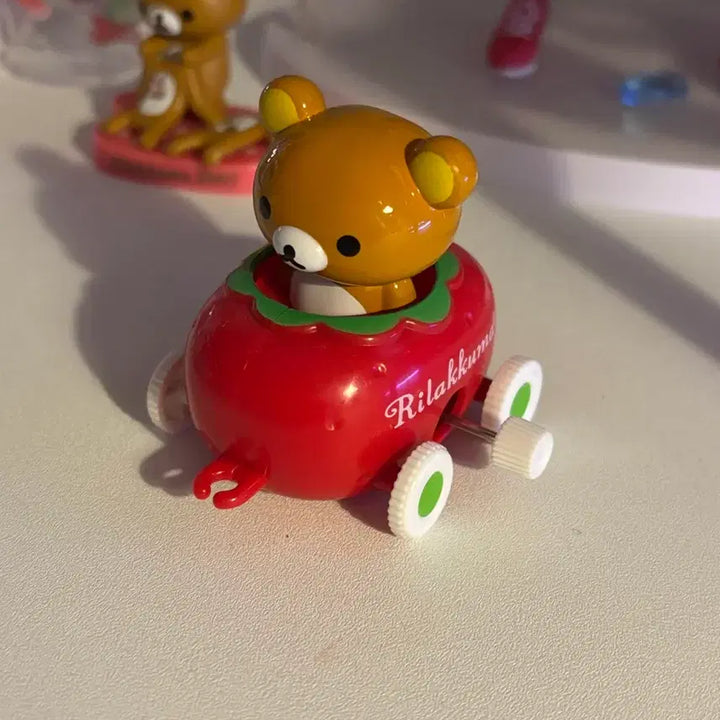 [BUNJANG] Rilakkuma Strawberry Tea Wind-up Toy / 리락쿠마 딸기 차 태엽