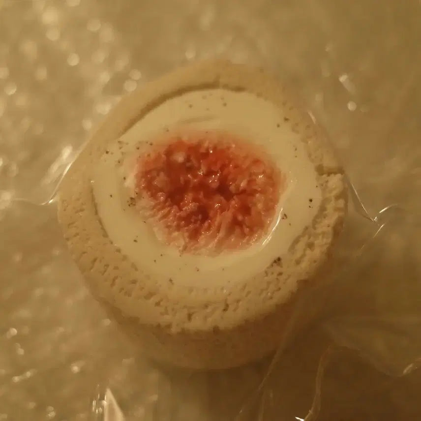 [BUNJANG] Candy Cute Fig Roll Cake Squishy / Candy Cute 밀크티 무화과 롤케이크 말랑이