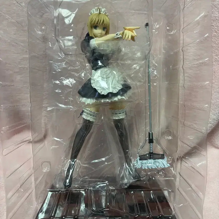 [BUNJANG] Alter Fate Saber Maid Figure / 알터 페이트 세이버 메이드 피규어