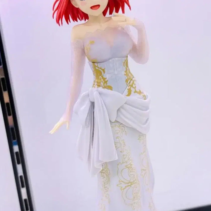 [BUNJANG] Bandai The Quintessential Quintuplets Nakano Nino Wedding Figure (New, Unsealed) / [미개봉/신상] 반다이 5등분의 신부 나카노 니노 웨딩 피규어
