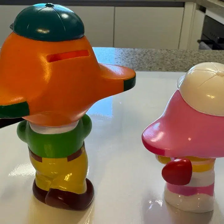 [BUNJANG] Sato-chan &amp; Sato-ko-chan Golf Piggy Bank Set / 초레어) 사토짱 사토코짱 골프 저금통 세트