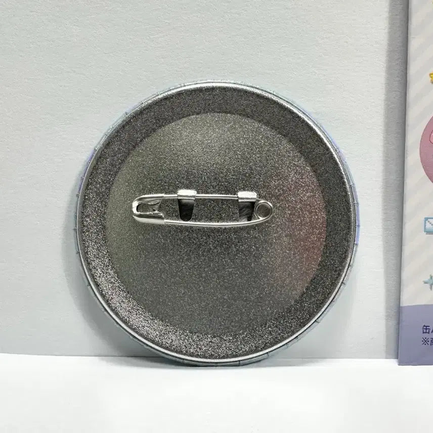[BUNJANG] Sanrio Decorla Chic Aurora Secret Can Badge / 산리오 데코라치크 오로라 시크릿 캔뱃지